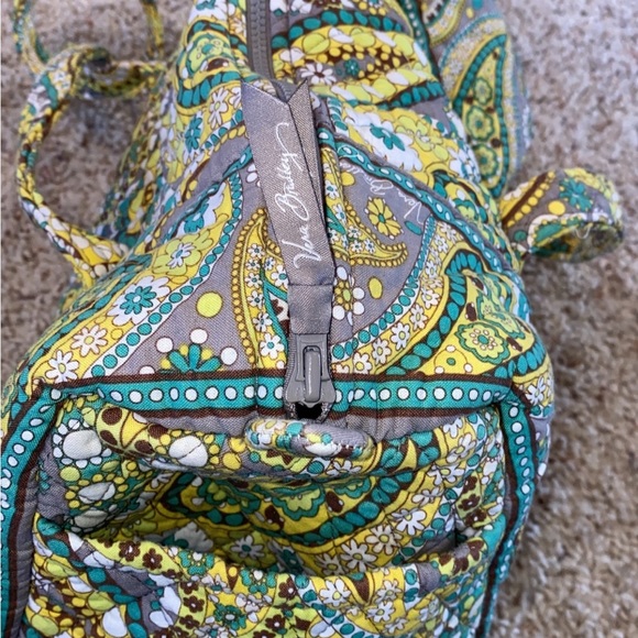 VERA BRADLEY DUFFLE BAG YELLOW GREEN‎ TEAL PAISLEY - Picture 7 of 9